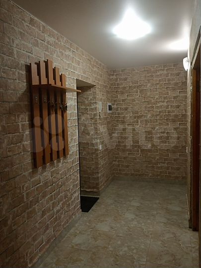 2-к. квартира, 50 м², 2/10 эт.