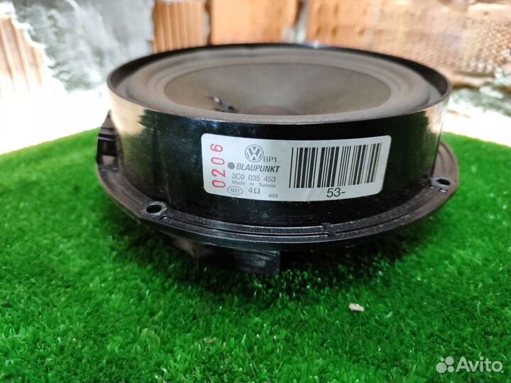 Динамик двери задней Volkswagen Passat B6