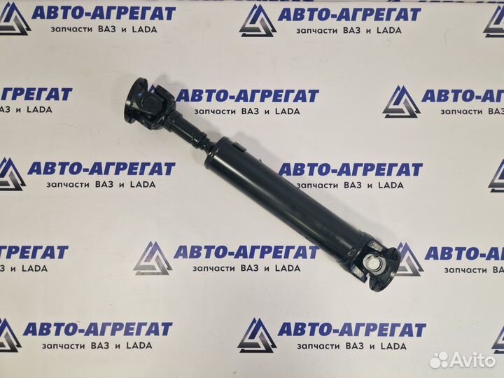 Новый передний Кардан на Ниву 21213 на крестовине