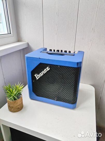 Комбоусилитель ламповый Ibanez Valbee