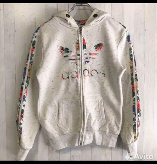 Теплый костюм на девочку