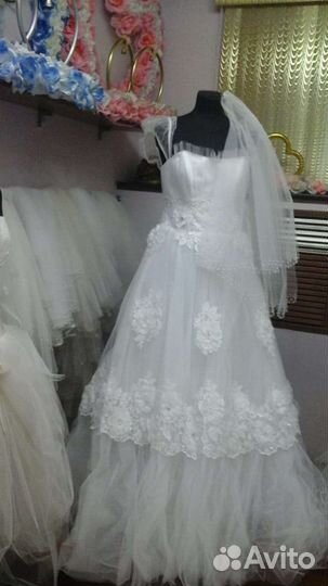 Свадебные платья