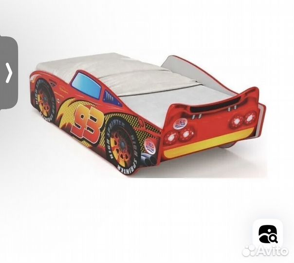 Детская кровать машина с матрасом