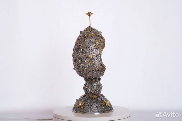 Серебряный подсвечник