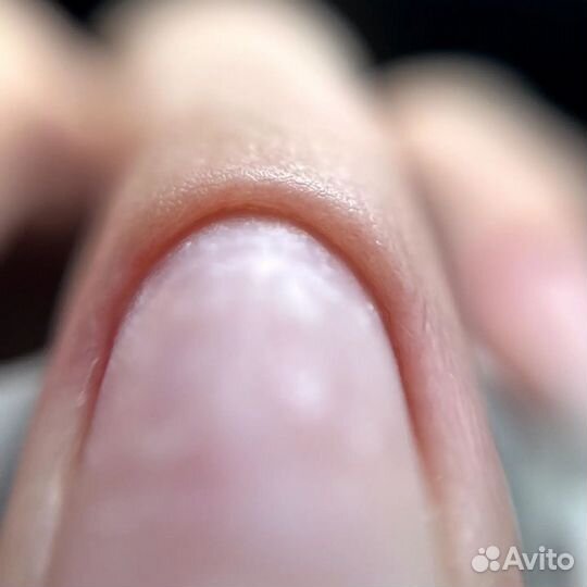 Нужна модель на маникюр