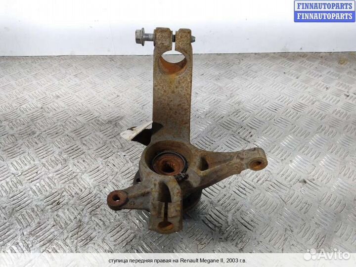 Кулак Renault Megane II, 2003 1.6 Бензин