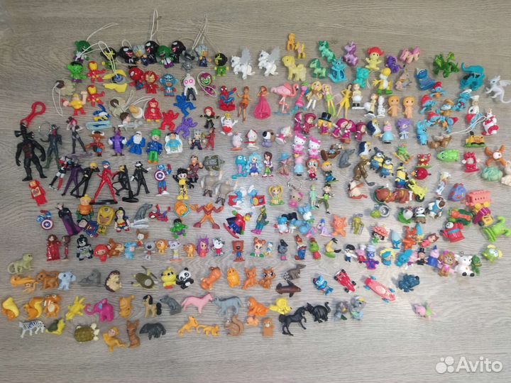 Киндер игрушки