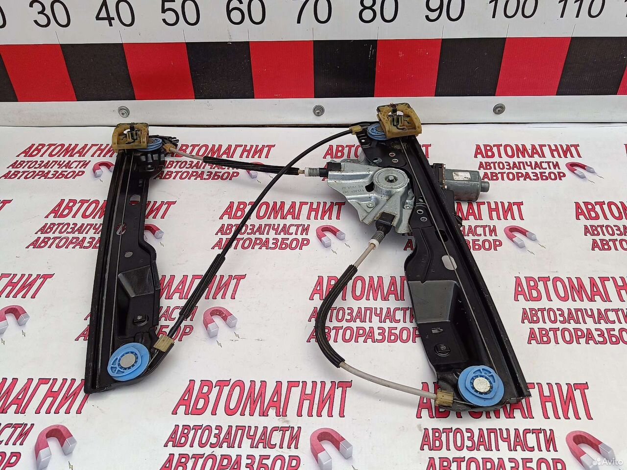 Стеклоподъемник передний правый Опель Астра Дже J