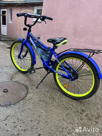 Велосипед б/у колеса 20