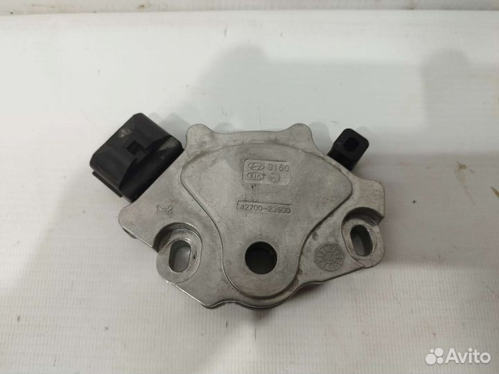 Датчик селектора АКПП Hyundai Kia 42700-23500