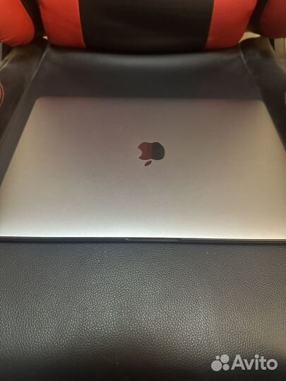 Macbook pro 13 2020 Core I7/16/512