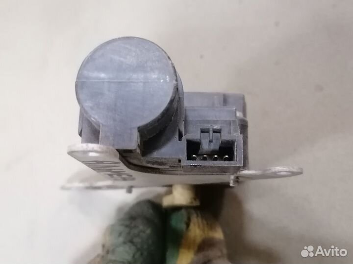 Моторчик заслонки отопителя Nissan Almera N15 1997