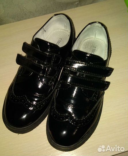 Ботинки для девочки 35 размер