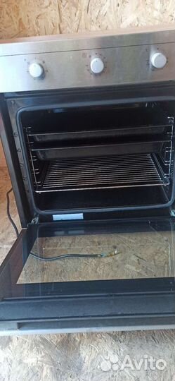 Встраиваемая электрическая духовка