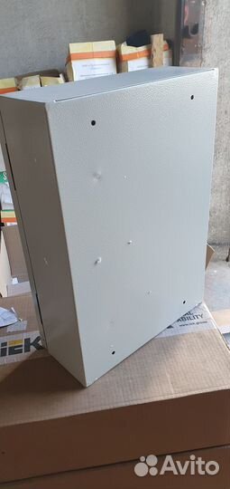 Ящик электрический IEK щрн-24з-1 IP54