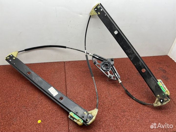 Стеклоподъемник передний Skoda Octavia A7