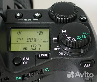 Цифровая зеркальная камера Olympus Camedia E-10