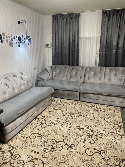 3-к. квартира, 70 м², 1/2 эт.