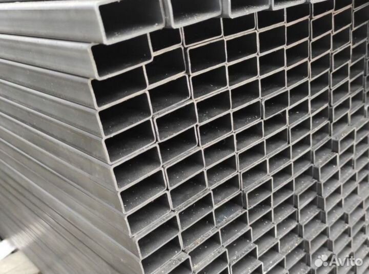 Труба профильная метр