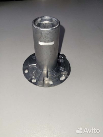 Втулка, кронштейн зеркала VW T5, T6, Amarok