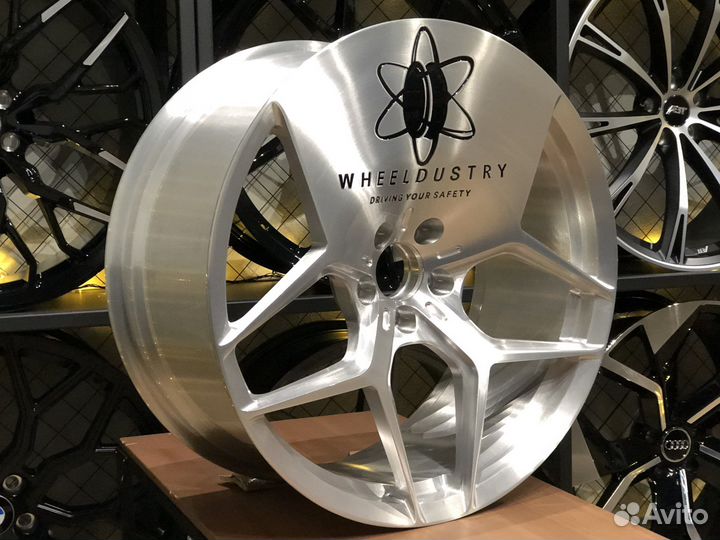 Кованые диски R22 В наличии для Land Rover Range