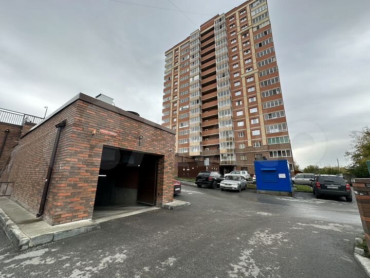 Машиноместо, 15 м²