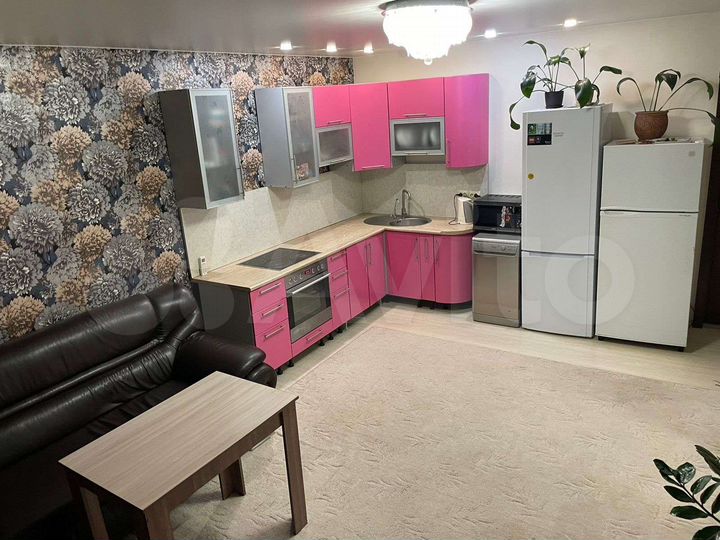 Комната 25 м² в 1-к., 1/10 эт.