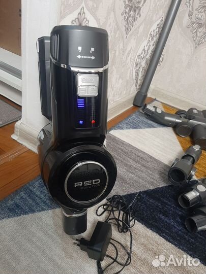 Беспроводной пылесос redmond