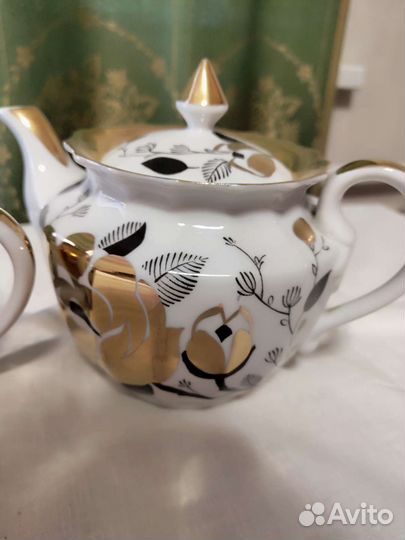 Предметы сервиза Золотая роза Вербилки