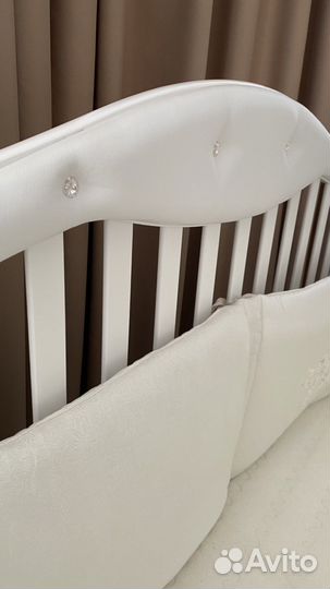 Детская кроватка