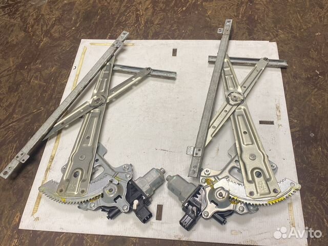 Стеклоподъемник передний Mitsubishi Lancer 10