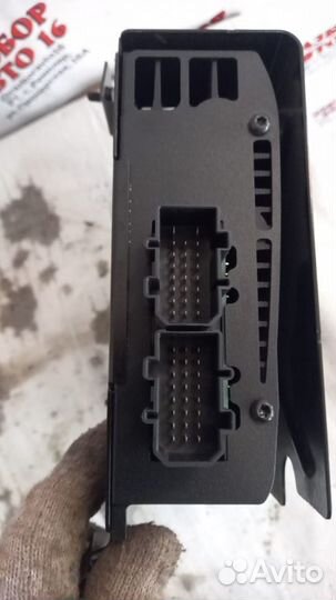 Усилитель музыкальный Volkswagen Passat 1J0035456