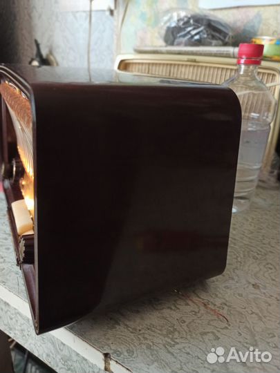 Ламповый радиоприемник Philips Philetta B2D03A