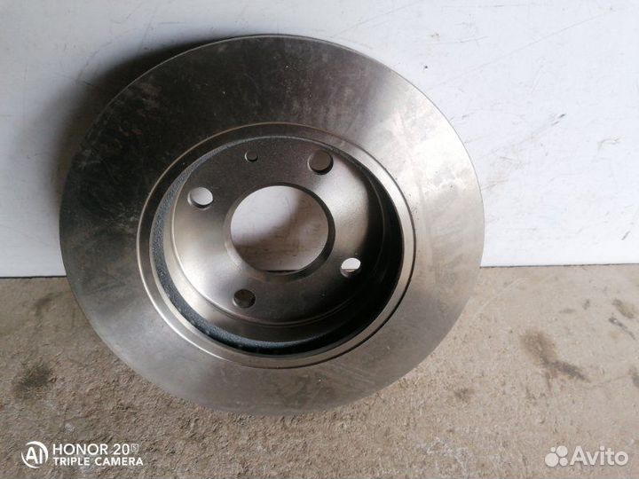 Тормозной диск передний Ford Fiesta 2002-2008