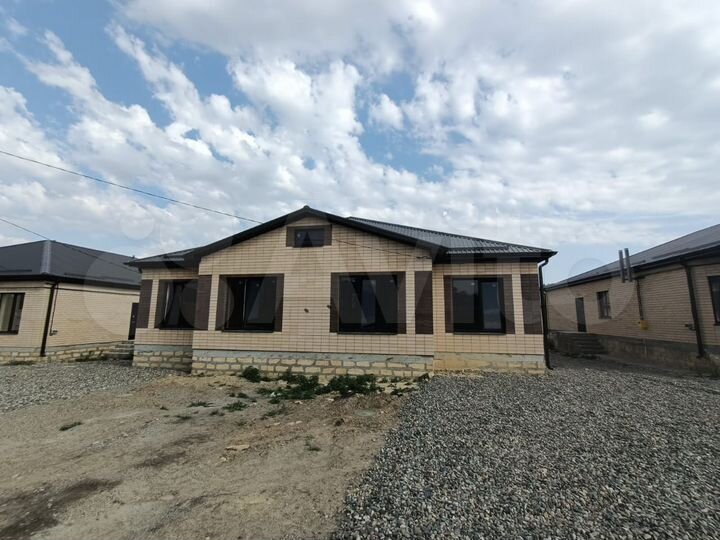 Коттедж 105 м² на участке 3 сот.