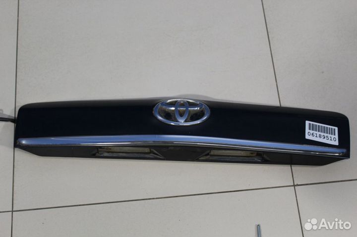 Накладка двери багажника Toyota RAV 4 2005-2013