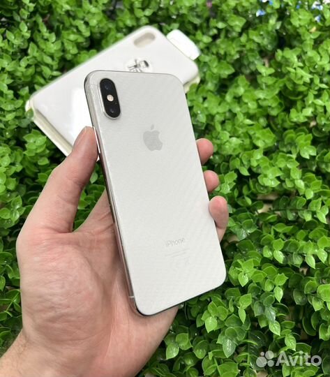 iPhone Xs, 64 ГБ