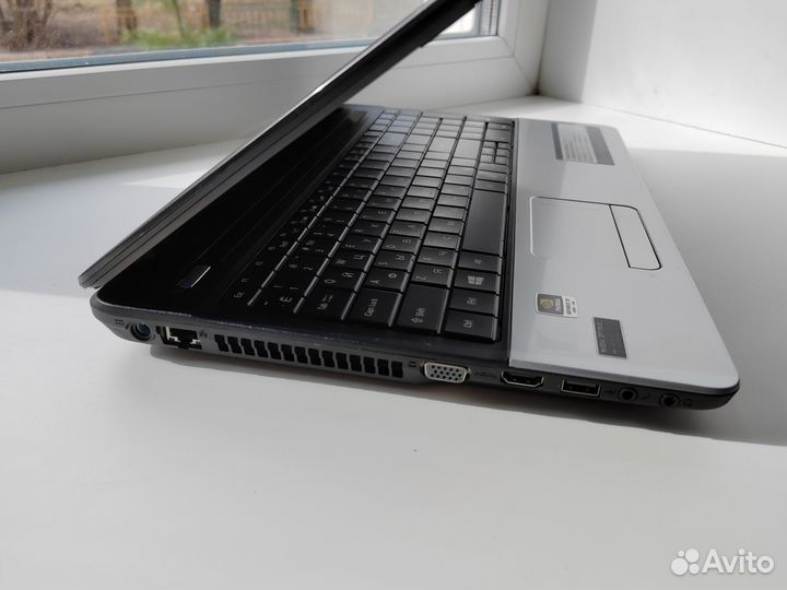 Acer / i7-3610QM / GT 620M /SSD 256GB