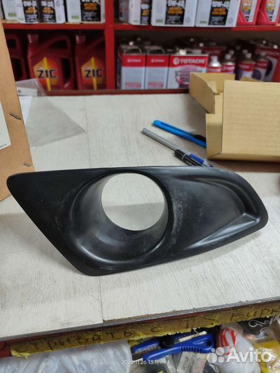 Фара противотуманная правая новая Mazda 6