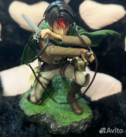 Фигурка аниме Леви Атака Титанов