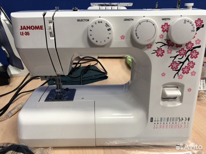 Швейная машина legend by Janome LE-35