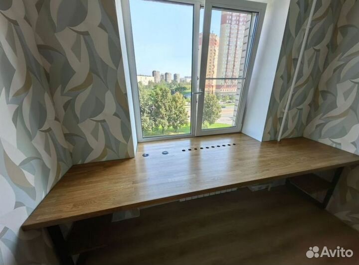 Компьютерный стол в стиле лофт