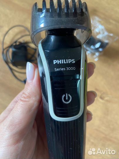 Бритва электрическая Philips Series 3000 QG3320