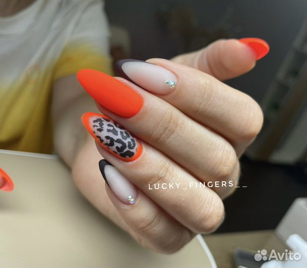 Маникюр, педикюр