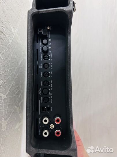 Усилитель Hertz HCP 1D