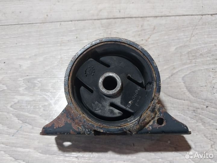 Опора двигателя Mitsubishi Carisma XR130606