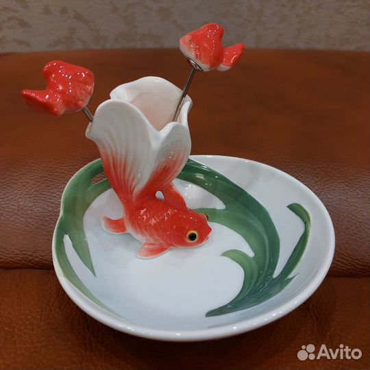 Блюдце золотая рыбка