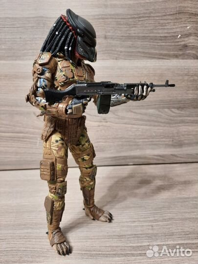 Emissary Predator II / The Predator / Neca