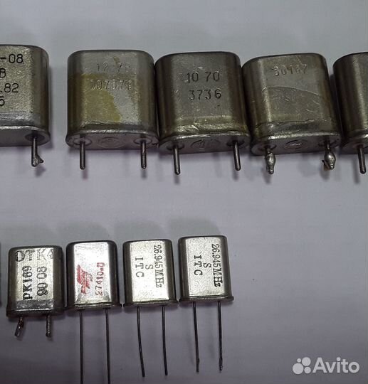 Кварцевый резонатор