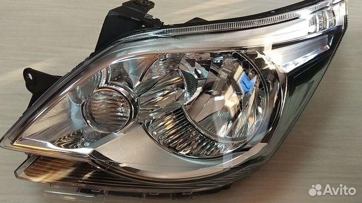 Фара левая Chevrolet Cobalt Ravon R4